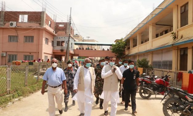 मुख्यमन्त्री राउत द्वारा प्रादेशिक अस्पताल जनकपुरको निरीक्षण