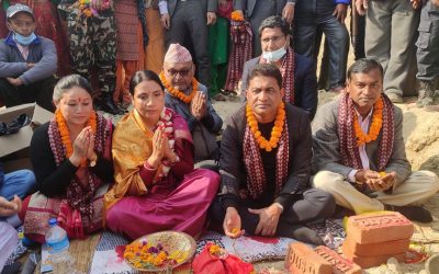 मन्त्री महतो र पूर्वमन्त्री महासेठ द्वारा मिथिला नगरपालिकामा पुलको शिलान्यास