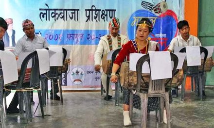 धरानमा ढोल र मादलको प्रशिक्षण