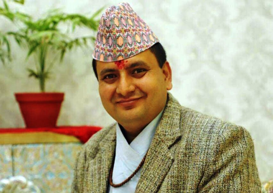 ‘लेडिज फर्स्ट’ अर्थात् नारी पहिले हाम्रो वैदिक दर्शनले भनेको हो