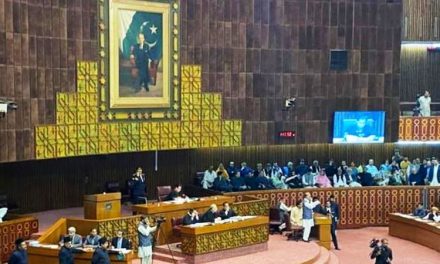 पाकिस्तानमा नयाँ प्रधानमन्त्री सोमबार चुनिने