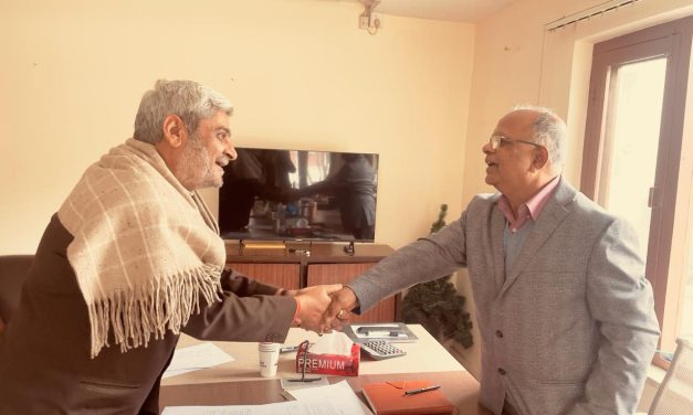 हृदयेश त्रिपाठी र विषेशचन्द्र लालको पार्टीबीच कार्यगत एकता