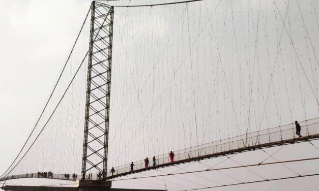 कमला नदीको झोलुंगे पुल उदघाटन गर्न प्रधानमन्त्री प्रचण्ड आउँदै