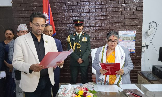 मधेसमा एमालेका सरोज यादव बने भौतिक पूर्वाधार मन्त्री