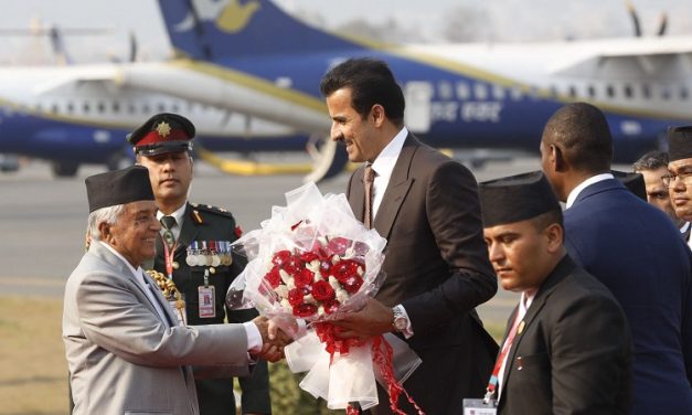 कतारका राजा काठमाण्डाैमा, त्रिभुवन विमानस्थलमा भव्य स्वागत