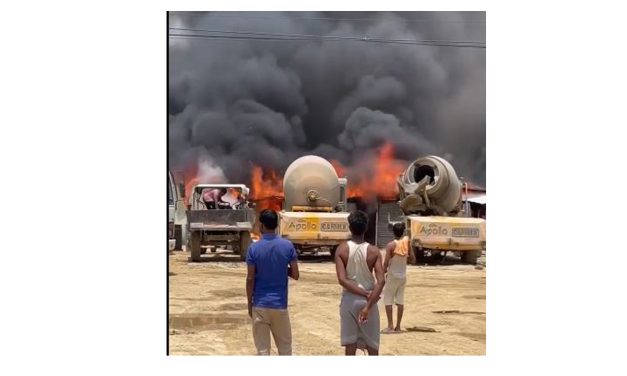 सिरहाको मिर्चैयामा आगलागी