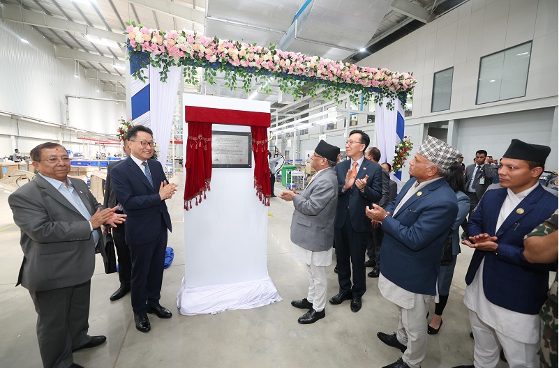 हुन्डाई गाडीको एसेम्बल अब नेपालमै हुने, प्रधानमन्त्रीद्वारा प्लान्टको उद्घाटन