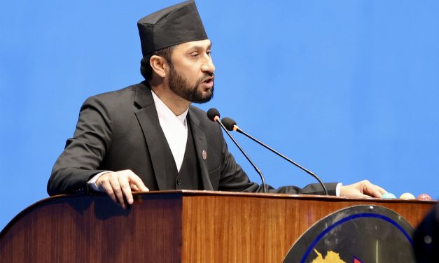 शेरबहादुर देउवालाई रविको प्रश्न : प्रधानमन्त्री अफरको डेट एक्सपाएर भयो कि बाँकी छ?