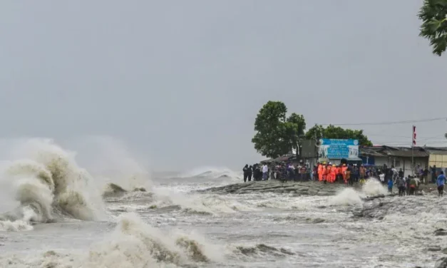रेमल आँधीका कारण अहिलेसम्म १६ जनाको ज्यान गयो