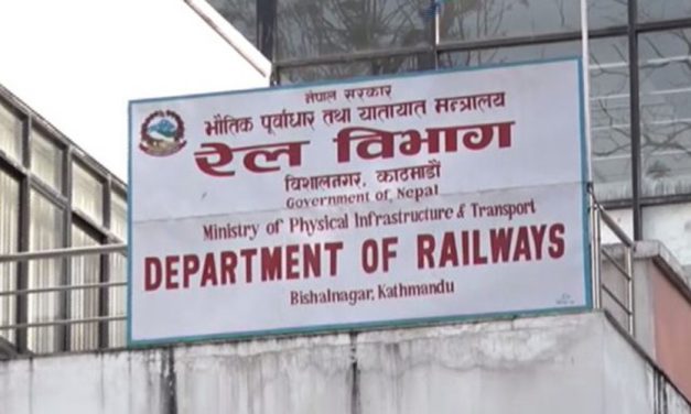 रेलवेले मुआब्जा नदिएपछि बर्दिबासका १४ परिवारको बिचल्ली