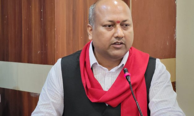बजेटमा कर्मचारीले गडबड गरे, अनुसन्धान गर्दैछौं : मुख्यमन्त्री सिंह