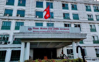 शिक्षक सरुवा मापदण्ड खारेज नगरे अवज्ञा गर्ने चेतावनी