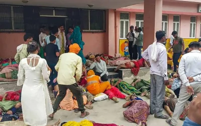 भारतमा सत्संगको क्रममा भागदौड, १ सय जना भन्दा बढीको मृत्यु