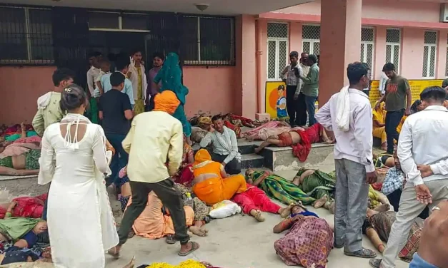 भारतमा सत्संगको क्रममा भागदौड, १ सय जना भन्दा बढीको मृत्यु