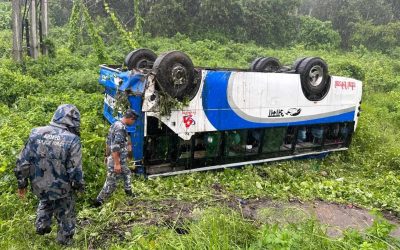 वीरगंज जाँदै गरेको बस दुर्घटना