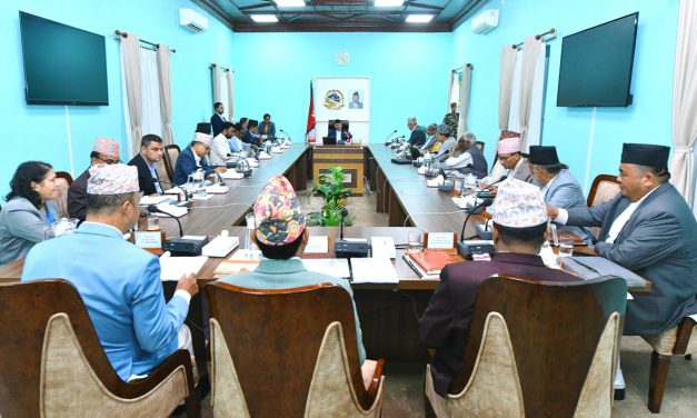 सौर्यको जहाज दुर्घटनाबारे छानबिन आयोग गठन, भोलि राष्ट्रिय झण्डा आधा झुकाइने