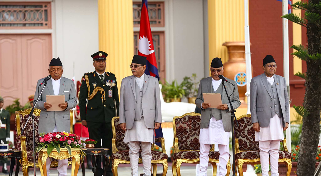 नवनियुक्त प्रधानमन्त्री ओलीले लिए शपथ