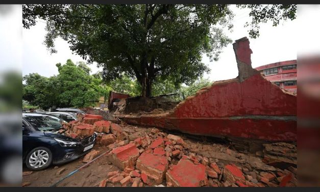 भारतमा धार्मिक कार्यक्रममा पर्खाल भत्किँदा ९ बालबालिकाको मृत्यु