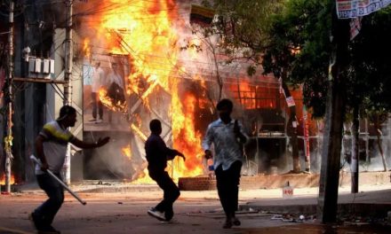 बङ्गलादेशमा सरकार विरोधी प्रदर्शनमा ज्यान गुमाउनेको सङ्ख्या ९० पुग्यो