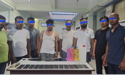 नक्कली नाेट बनाउने मेशिनसहित सर्लाहीबाट ८ जना पक्राउ