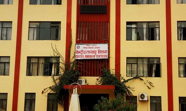 नेपालमा हिन्दू धर्मावलम्बीको संख्या घट्यो