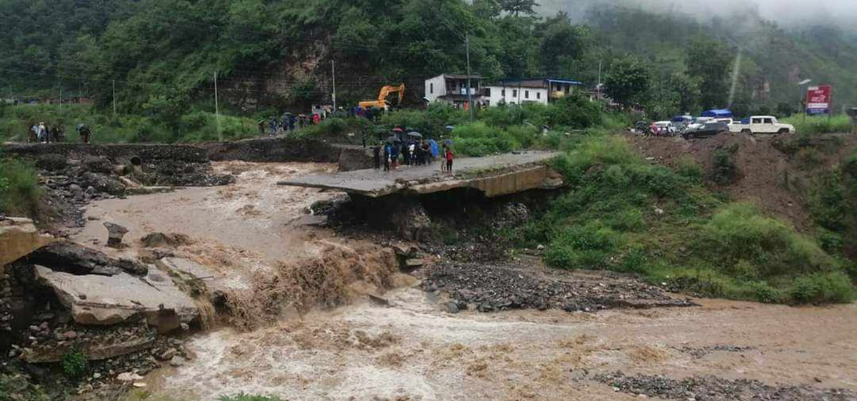 पाँच सडकखण्ड अझै अवरुद्ध, आठ खण्डमा एकतर्फी