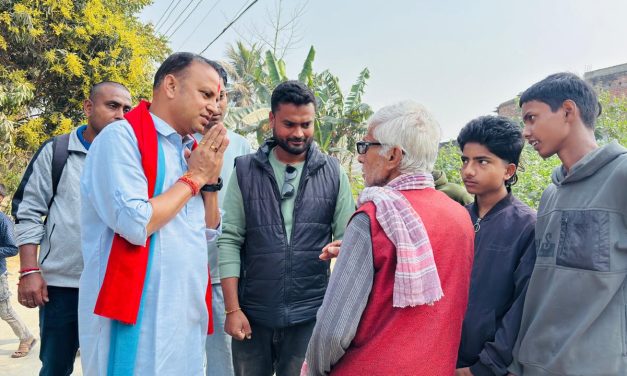 परिवर्तनमुखी परिणामको दाबी गर्दै मनिष झा गाउँ–टोलमा